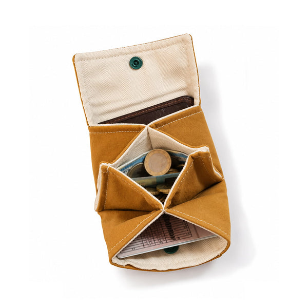 Pica pica fan wallet
