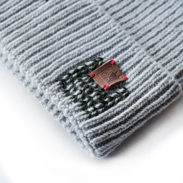 Light grey wool beanie Sciurus vulgaris - Embroidery edition