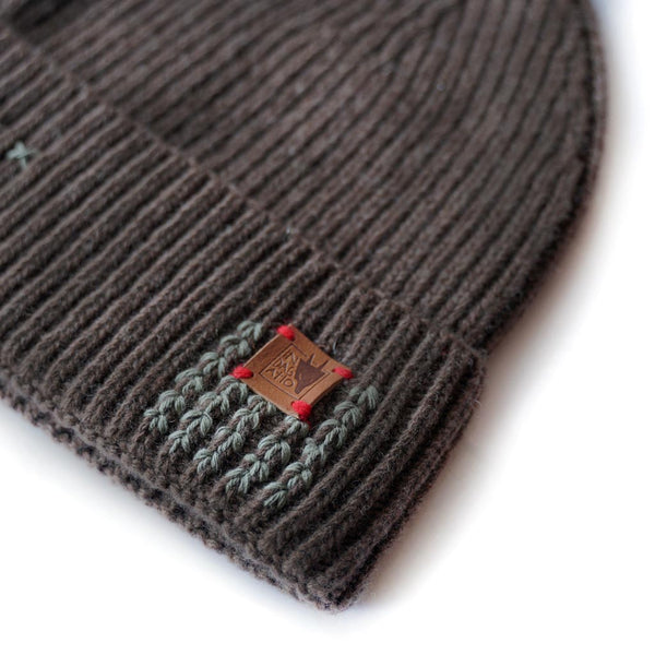 Brown wool beanie Sciurus vulgaris - Embroidery edition