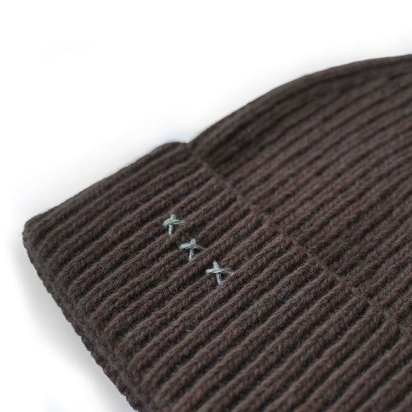 Brown wool beanie Sciurus vulgaris - Embroidery edition