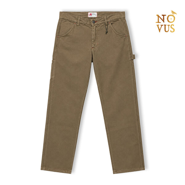 Khaki pants Cervus elaphus II