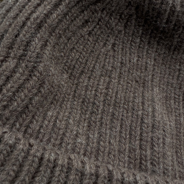Brown wool beanie Sciurus vulgaris III